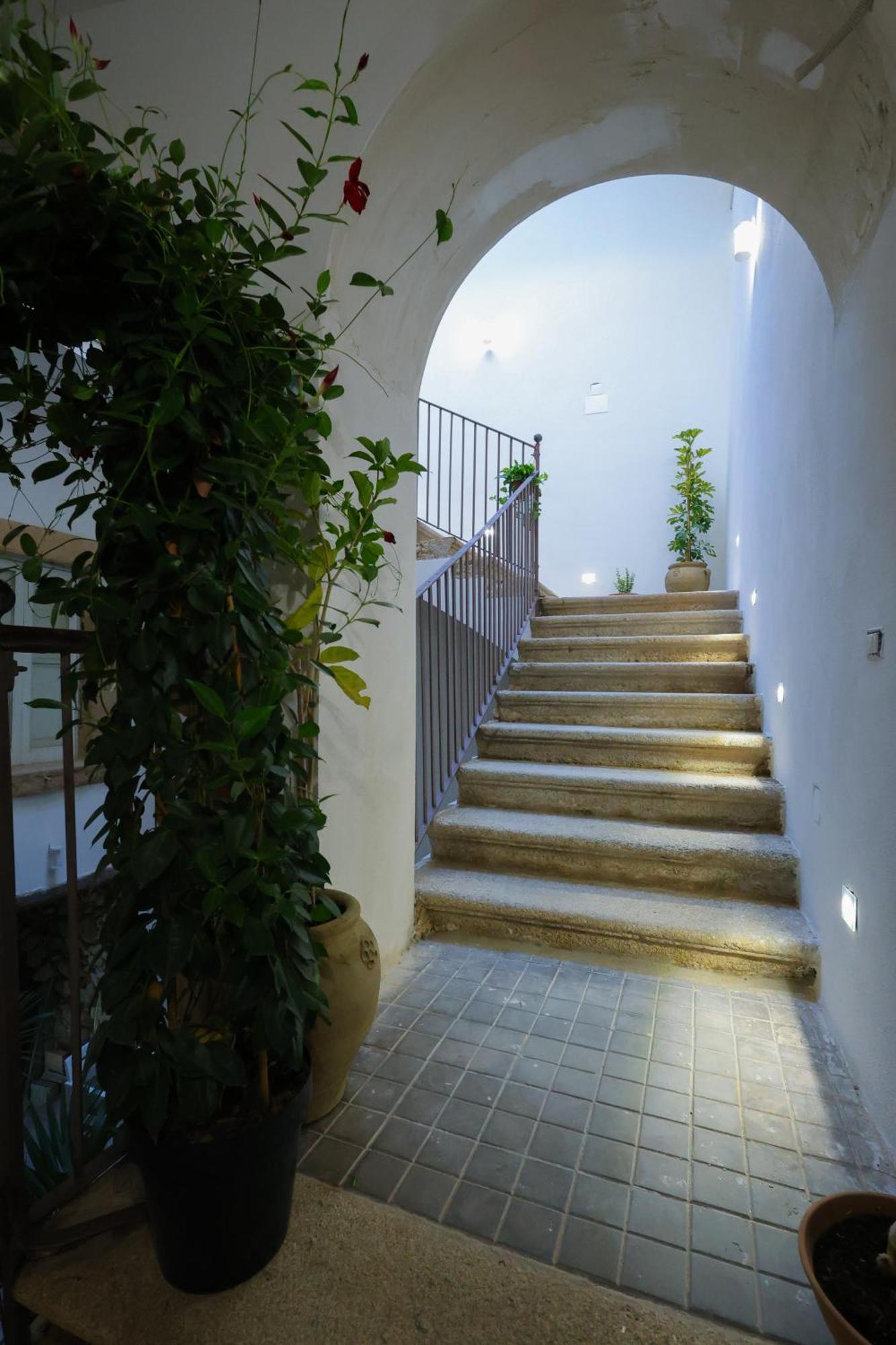 Nazzari B&B トロペーア エクステリア 写真