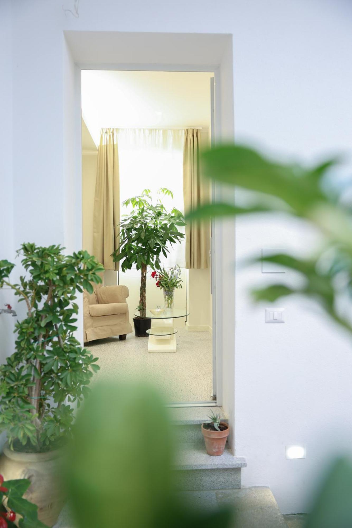 Nazzari B&B トロペーア エクステリア 写真